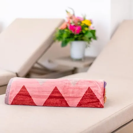 F27 Living Whg 05 Apartment *