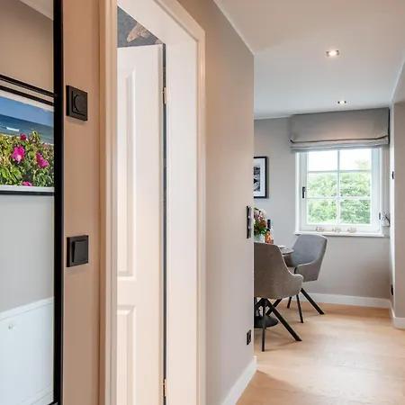 Apartment F27 Living Whg 05