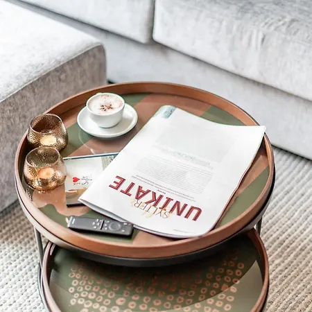 Apartment F27 Living Whg 05 *