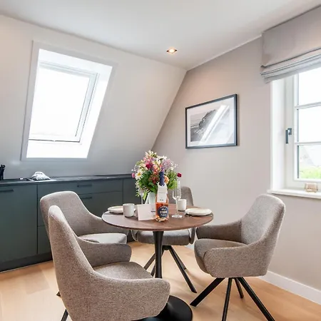 F27 Living Whg 05 Apartment